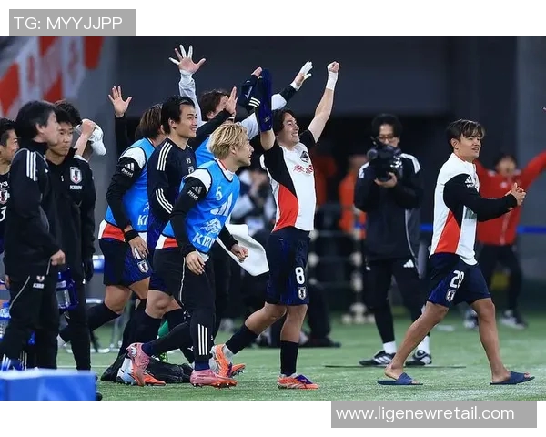 日本足球明星综艺表现评析与影响力探讨 日本足球明星综艺表现评析与影响力探讨