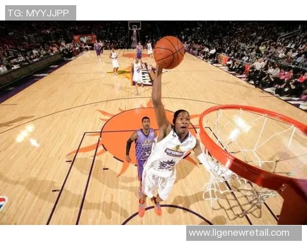 明星篮球场上的精彩瞬间与炫酷动作集锦分享